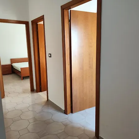 شقة Casa Piazza Ischia *