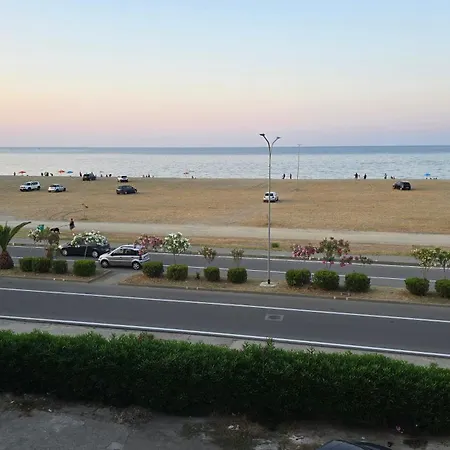 Casa Ischia מרינה די סקבוניאה