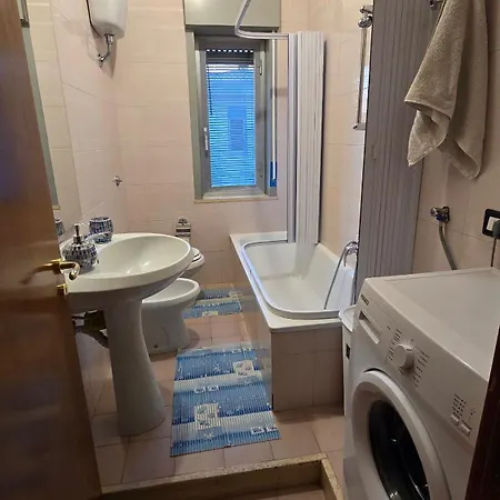 شقة Casa Piazza Ischia مارينا دي سكيافوني