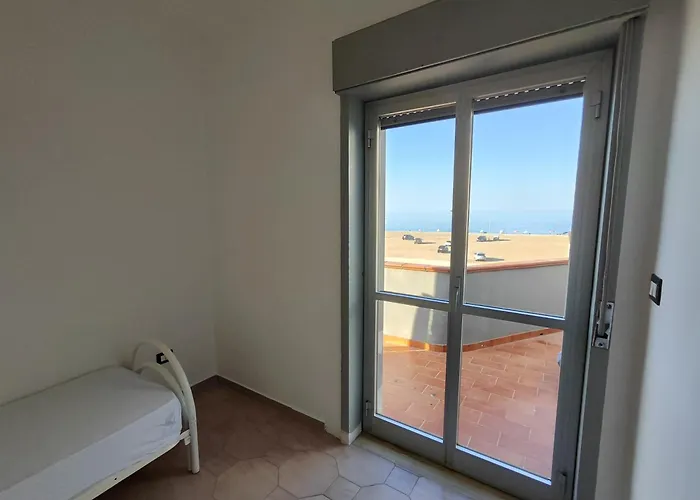 Casa Ischia مارينا دي سكيافوني